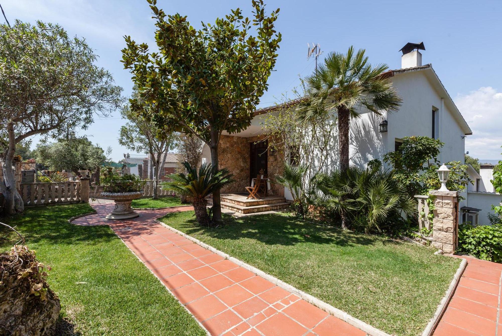 Villa Gessami Bellvei del Penedes Luaran gambar